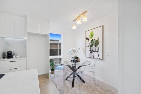 Photo of property in 39 Cottingham Crescent, Mangere East, Auckland, 2024