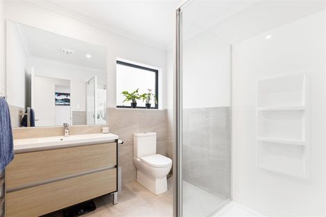 Photo of property in 24 Vincent Mcgrath Crescent, Swanson, Auckland, 0614