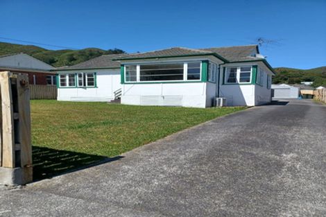 Photo of property in 14 Cleland Crescent, Naenae, Lower Hutt, 5011