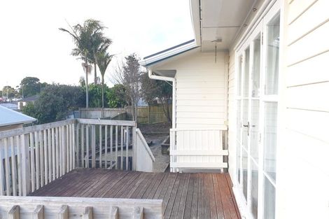Photo of property in 5 James Street, Glenfield, Auckland, 0629
