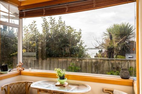 Photo of property in 42 Octavius Place, New Plymouth, 4312