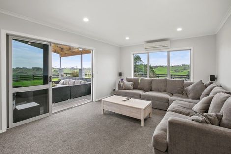 Photo of property in 350 Awai Road, Tarurutangi, New Plymouth, 4372