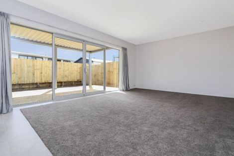 Photo of property in 1/98 Dinsdale Road, Dinsdale, Hamilton, 3204