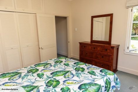 Photo of property in 17 Peakes Road, Saint Johns Hill, Whanganui, 4501