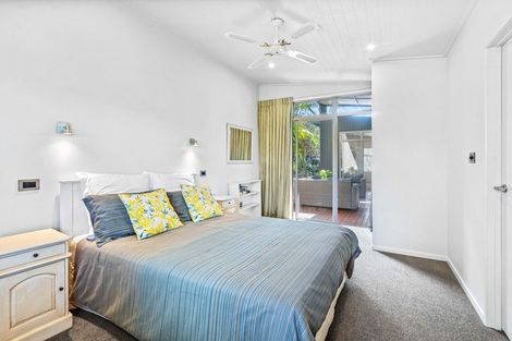 Photo of property in 34 Ohawini Road, Oakura, Hikurangi, 0184