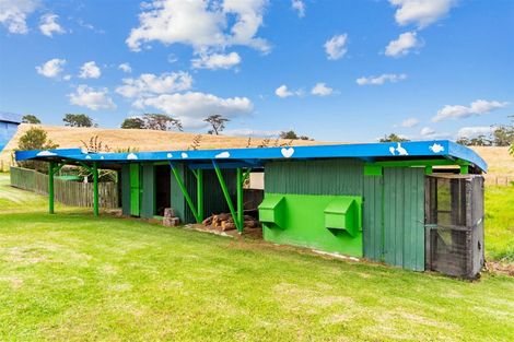 Photo of property in 5150a Kaipara Coast Highway, Wellsford, 0972
