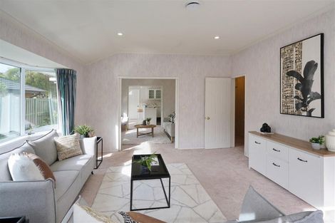 Photo of property in 33 Peer Street, Upper Riccarton, Christchurch, 8041