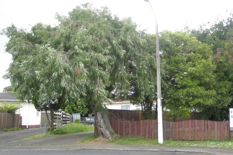 Photo of property in 2/10 Tuna Place, Manurewa, Auckland, 2102