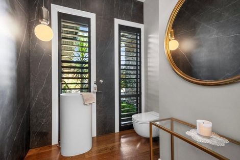 Photo of property in 73 Pomona Road, Kumeu, 0891