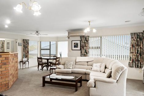 Photo of property in 20 Western Heights Drive, Western Heights, Hamilton, 3200