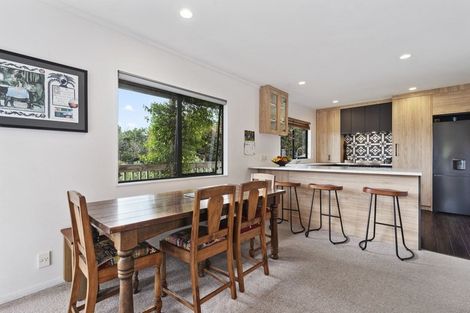 Photo of property in 27a Philson Terrace, Browns Bay, Auckland, 0630