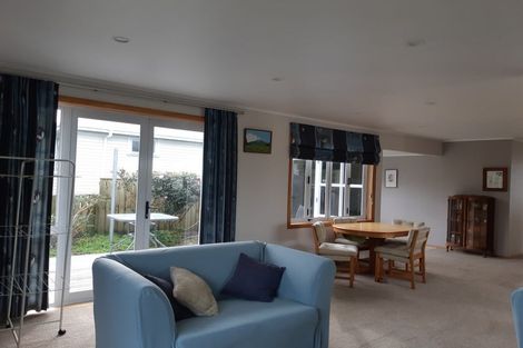 Photo of property in 79 Bayly Road, Blagdon, New Plymouth, 4310