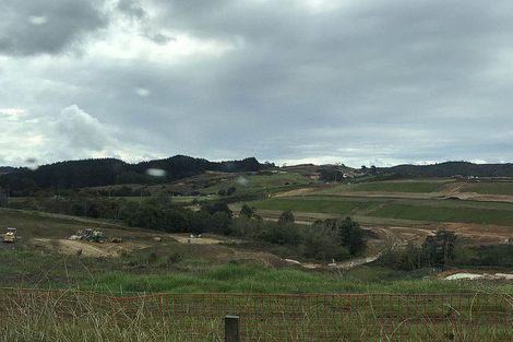 Photo of property in 51 Kowhai Road, Orewa, Silverdale, 0992