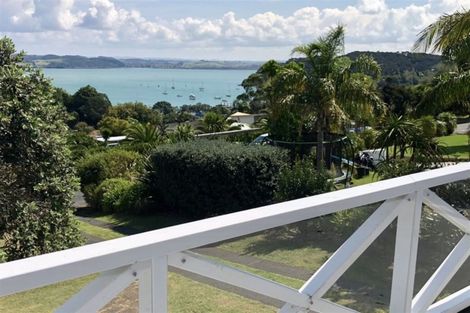 Photo of property in 12 Brind Road, Russell, 0202