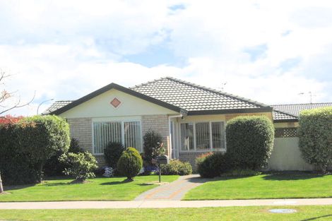 Photo of property in 90 Tuihana Drive, Papamoa Beach, Papamoa, 3118