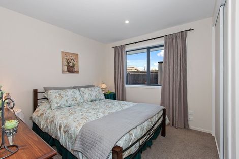 Photo of property in 11 Picadilly Avenue, Casebrook, Christchurch, 8051