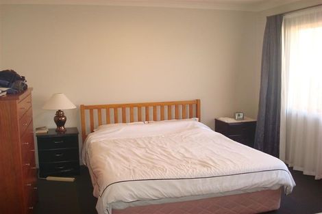 Photo of property in 6 Archer Rayner Place, Greenhithe, Auckland, 0632