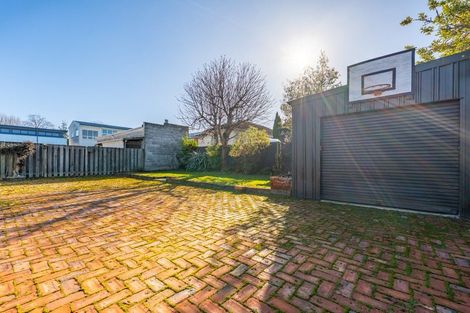 Photo of property in 203 North Street, West End, Timaru, 7910