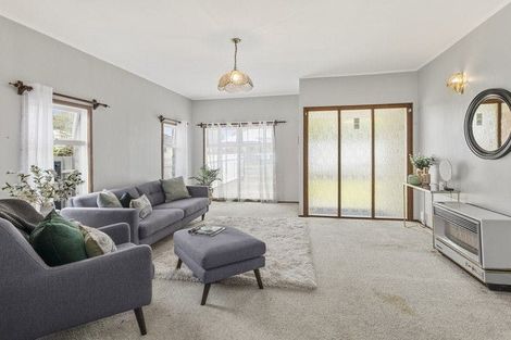 Photo of property in 19 Charleston Avenue, Boulcott, Lower Hutt, 5011