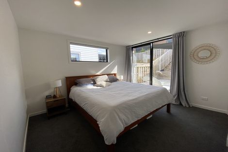 Photo of property in 60 Red Cottage Drive, Lake Hayes, Queenstown, 9304