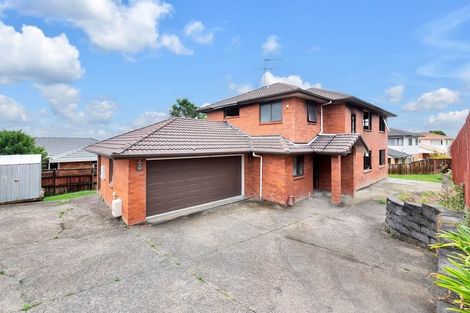 Photo of property in 8 Gordon Stanley Drive, Massey, Auckland, 0614