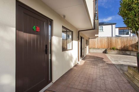 Photo of property in 2/4 Nova Place, Christchurch Central, Christchurch, 8011