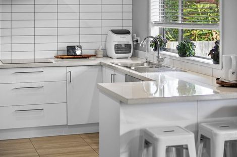 Photo of property in 15 Gregson Drive, Huntly, 3700