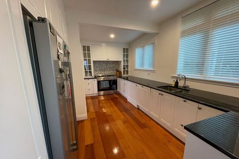 Photo of property in 74 Mitchell Street, Brooklyn, Wellington, 6021