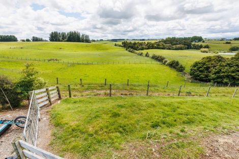 Photo of property in 760 Halcombe Road, Halcombe, Feilding, 4775