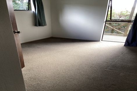 Photo of property in 3/13 Aorangi Place, Birkenhead, Auckland, 0626