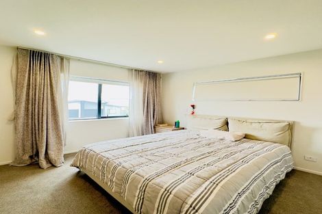 Photo of property in 6 Aquamarine Road, Rosehill, Papakura, 2113