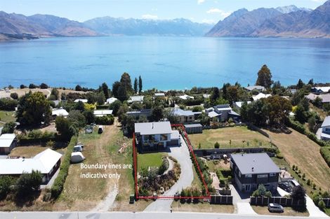 Photo of property in 7 Moraine Place, Lake Hawea, Wanaka, 9382