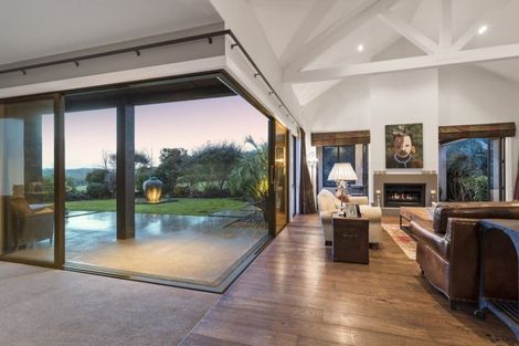 Photo of property in 42 Grace Hill Drive, Dairy Flat, Albany, 0792