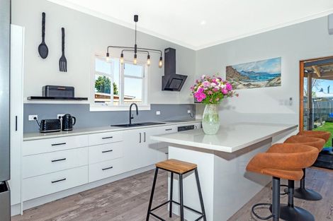 Photo of property in 21 Wellington Street, Te Hapara, Gisborne, 4010