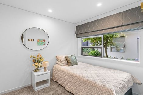 Photo of property in 8 Ruru Place, Levin, 5510