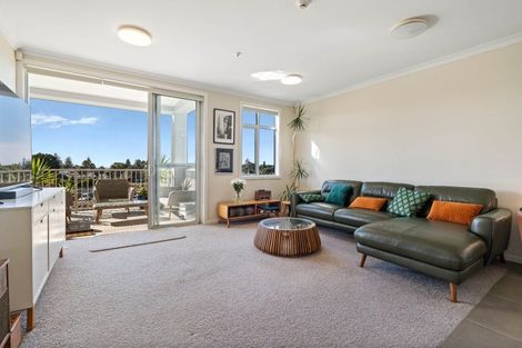 Photo of property in 38 Rewa Rewa Lane, Orewa, 0931