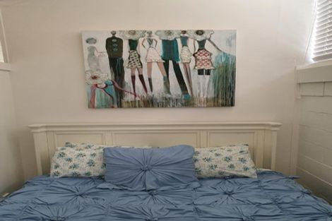 Photo of property in 44 Napier Road, Havelock North, 4130