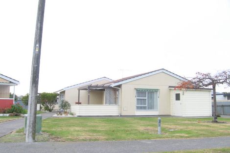 Photo of property in 1/11 Oxford Street, Taradale, Napier, 4112