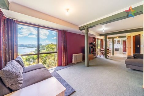 Photo of property in 321 Marine Drive, York Bay, Lower Hutt, 5013