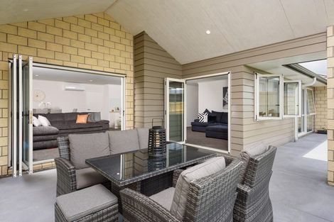 Photo of property in 3 Matepu Crescent, Pyes Pa, Tauranga, 3112