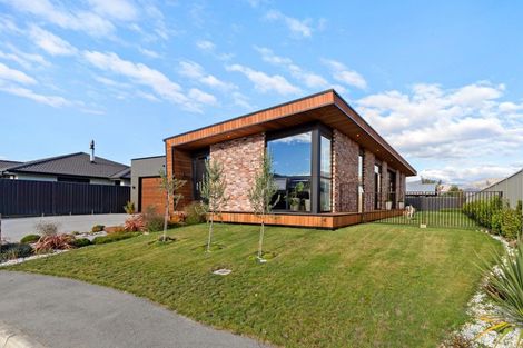 Photo of property in 4 Hartley Court, Cromwell, 9310