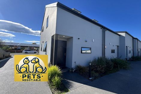 Photo of property in 1/21 Siddal Place, Richmond, Christchurch, 8013