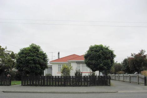 Photo of property in 75 Mcmurdo Street, Tinwald, Ashburton, 7700