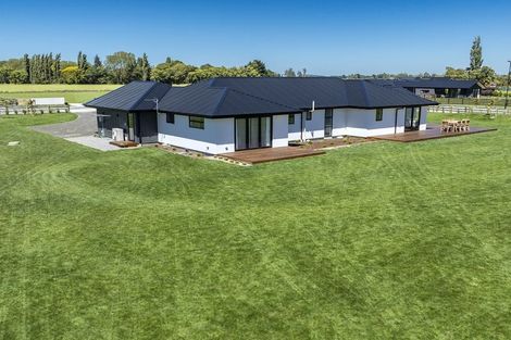 Photo of property in 145 Verdeco Boulevard, Lincoln, 7608