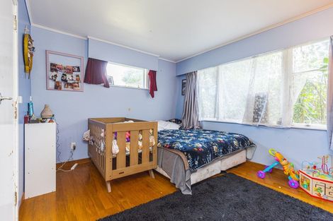 Photo of property in 215 Puriri Street, Castlecliff, Whanganui, 4501