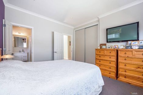 Photo of property in 27a Bauchop Road, Waterloo, Lower Hutt, 5011