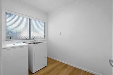 Photo of property in 35 Carlyle Street, Leamington, Cambridge, 3432