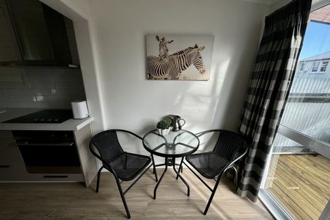 Photo of property in 407 Marine Parade, Napier South, Napier, 4110