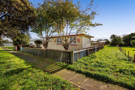 Photo of property in 53 Kapuni Street, Manaia, 4612