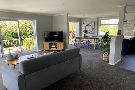 Photo of property in 16 Mitre Street, Gore, 9710